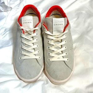 Leather Crown 👑 Size 37